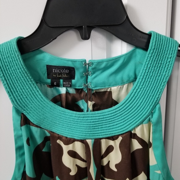 Nicole by Nicole Miller Sleeveless top - Picture 3 of 7